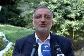 توضیحات علیرضا زاکانی درباره چمن کاری ورزشگاه آزادی 