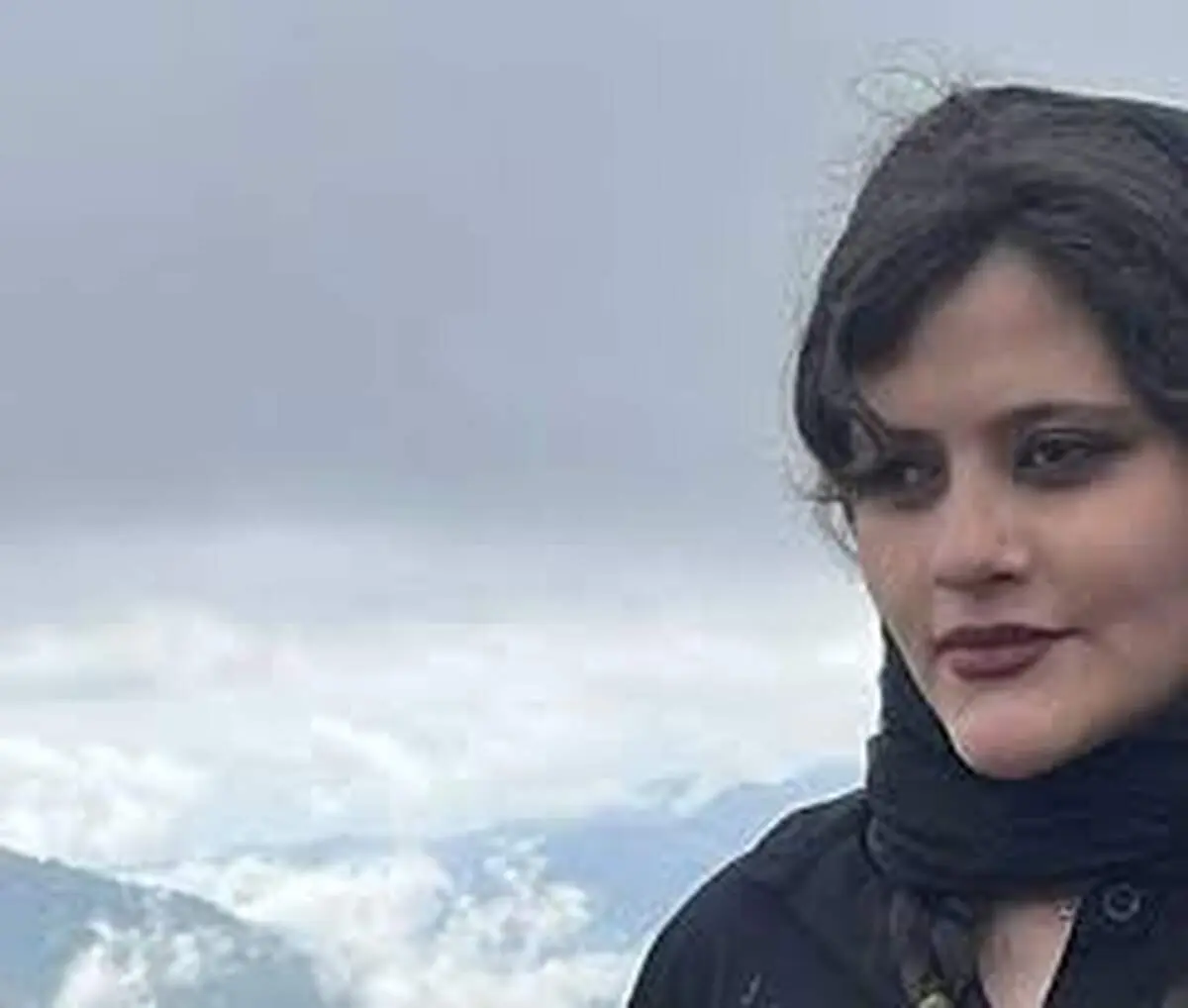مجلس در انتظار گزارش پزشکی قانونی در پرونده فوت «مهسا امینی»