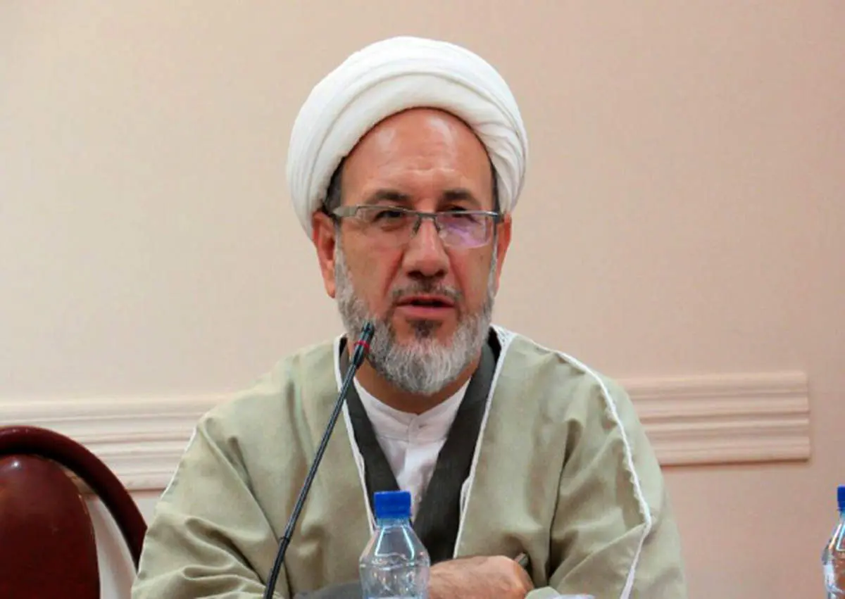 کنایه خنده دار به گریه دانشجویان دانشگاه شریف درباره مختلط شدن دختران و پسران: تذکری به خدا ندارید؟