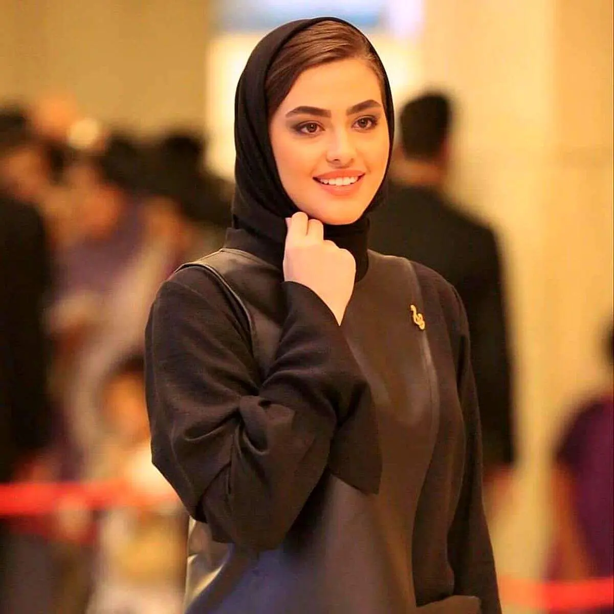 ریحانه پارسا در ترکیه آنجلینا جولی شد!/ عکس
