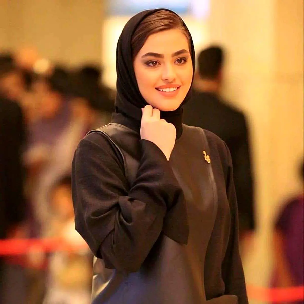 ریحانه پارسا در ترکیه آنجلینا جولی شد!/ عکس
